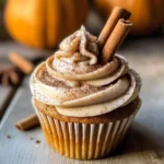 Vanilla Chai Pumpkin Latte Cupcakes with Cinnamon Brown Sugar Frosting