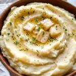 Roasted Garlic Mashed Potatoes {Slow Cooker}
