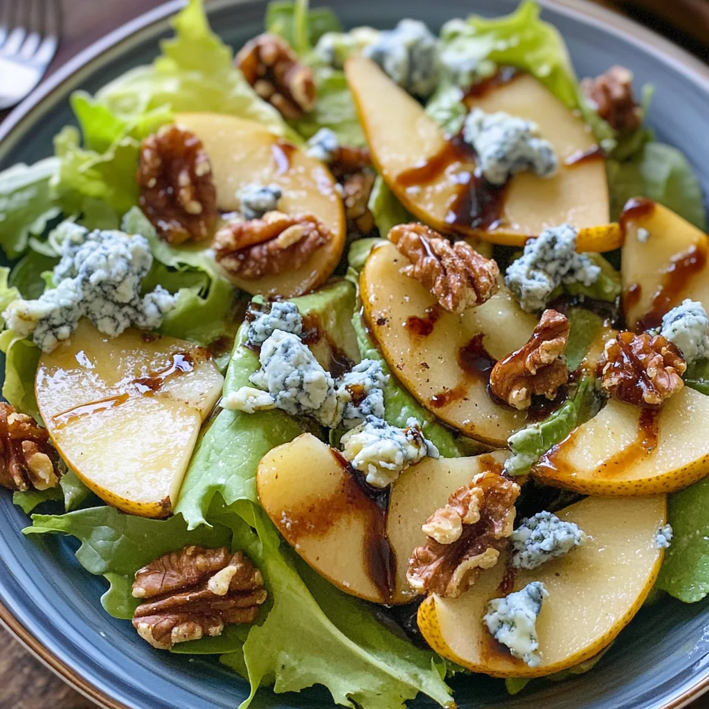 Caramelized Pear and Blue Cheese Salad: A Sweet and Savory Delight